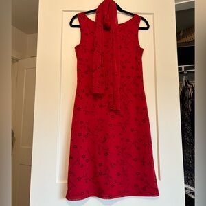 Vintage Red Floral Sleeveless Women's Dress with Scarf